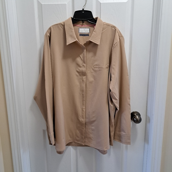 Modern Ambition Blouse Tan Travel Shirt Womens Size XXL NWOT Long Sleeved - Picture 3 of 11